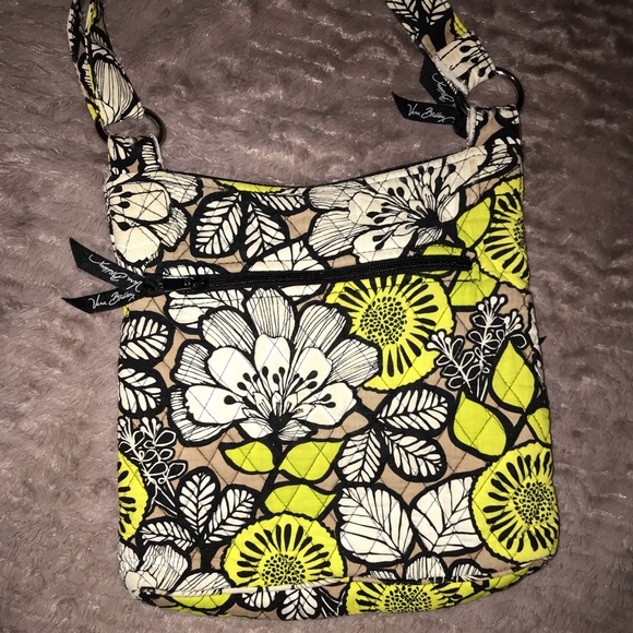Vera Bradley crossbody purse - Picture 3 of 5